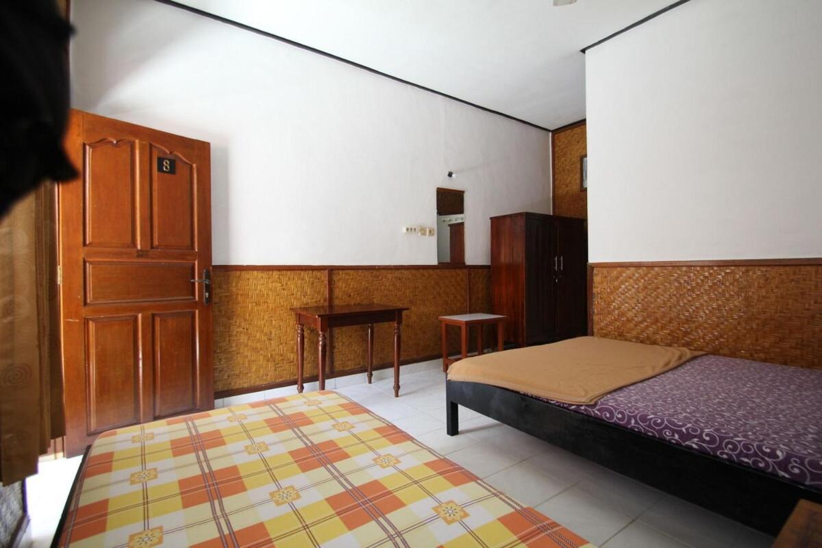 Bungalow Kempu Taman Ayu I Apartment กูตา ภายนอก รูปภาพ