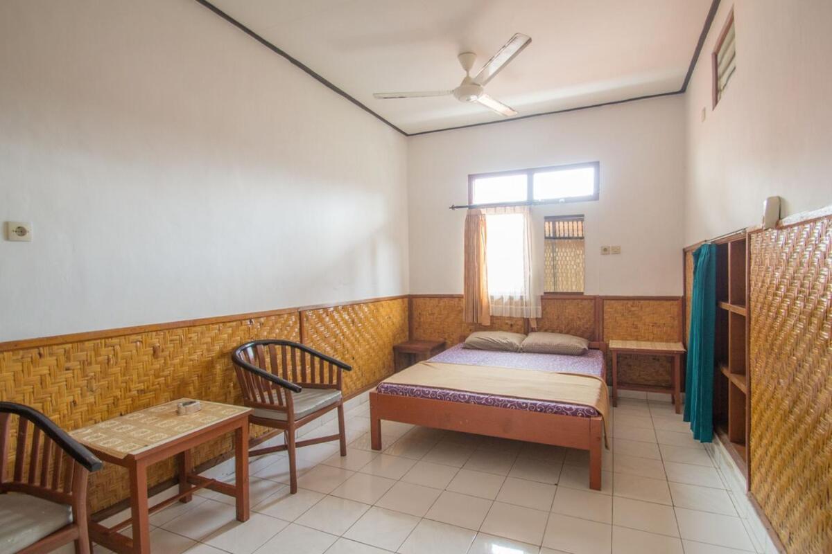 Bungalow Kempu Taman Ayu I Apartment กูตา ภายนอก รูปภาพ